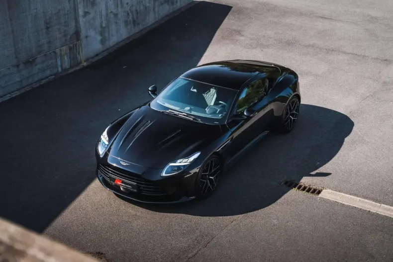 Aston Martin DB12 din 2025 cu 2.050 km - oferta AST191201 - foto 29