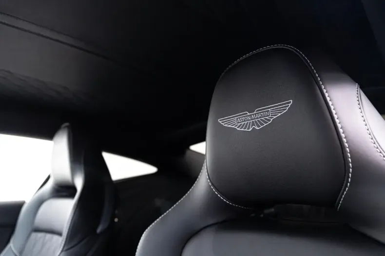 Aston Martin DB12 din 2025 cu 9.500 km - oferta AST191203 - foto 15