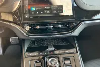 Aston Martin DBX din 2025 cu 4.500 km - oferta AST191204 - foto 9