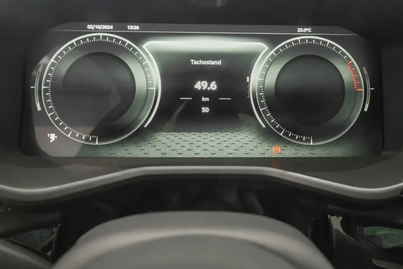 Aston Martin DBX din 2025 cu 9.990 km - oferta AST191205 - foto 10