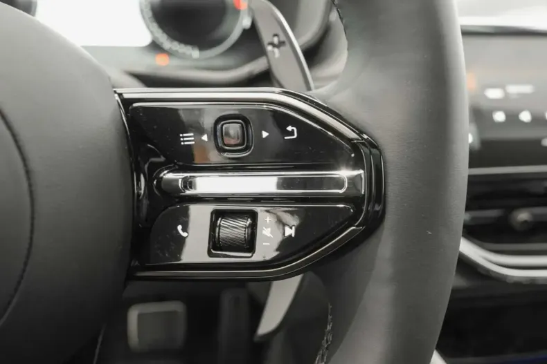 Aston Martin DBX din 2025 cu 9.990 km - oferta AST191205 - foto 29