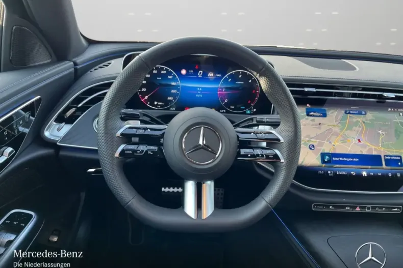 Mercedes-Benz E 450 (Clasa E) din 2025 cu 8.166 km - oferta MER191220 - foto 11