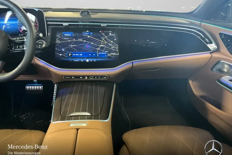 Mercedes-Benz E 220 (Clasa E) din 2025 cu 7.584 km - oferta MER191221 - foto 12