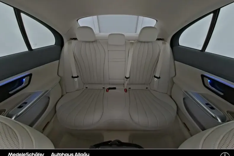 Mercedes-Benz E 220 (Clasa E) din 2024 cu 33.091 km - oferta MER191224 - foto 7