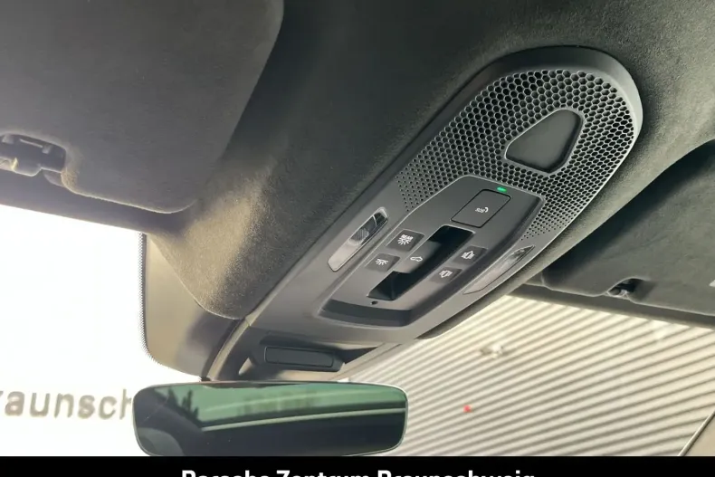 Porsche Cayenne din 2025 cu 18.599 km - oferta POR191226 - foto 35