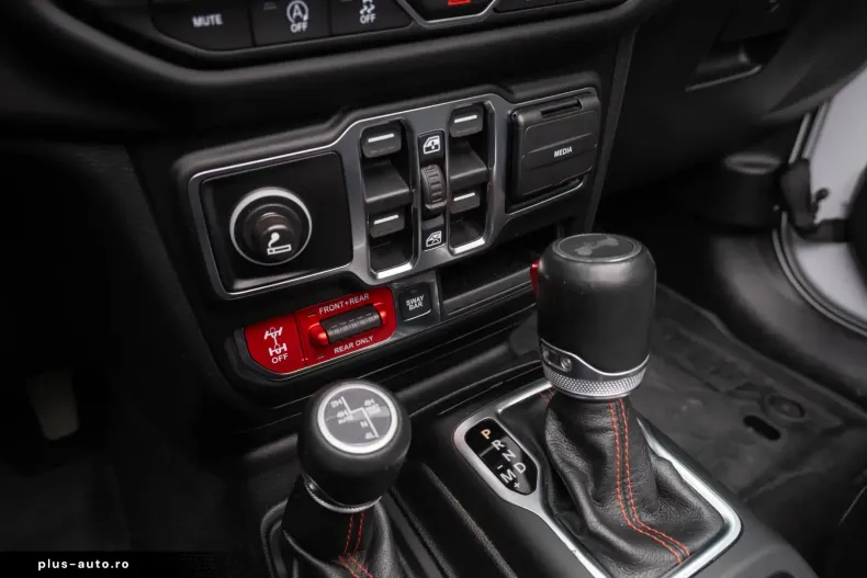 Jeep Wrangler din 2021 cu 149.257 km - oferta JEE191228 - foto 23