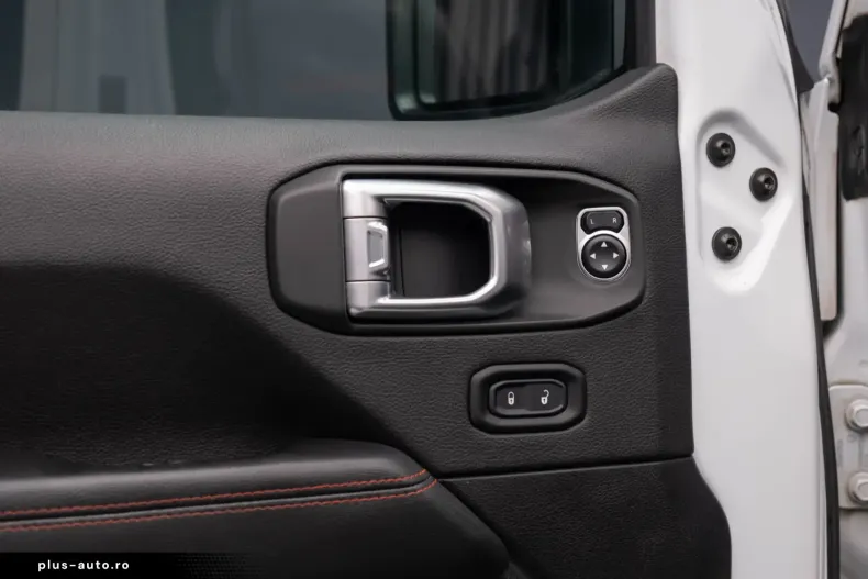 Jeep Wrangler din 2021 cu 149.257 km - oferta JEE191228 - foto 30