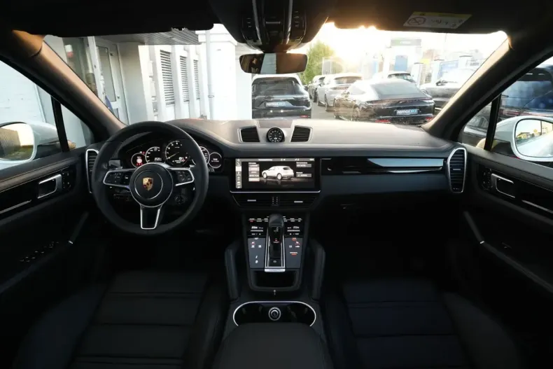 Porsche Cayenne din 2021 cu 26.000 km - oferta POR191230 - foto 6