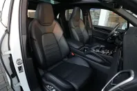 Porsche Cayenne din 2021 cu 26.000 km - oferta POR191230 - foto 20