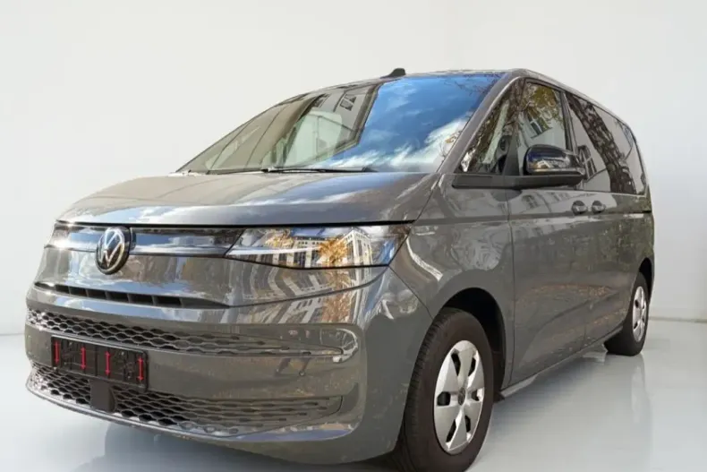 Volkswagen T7 Multivan din 2023 cu 74.300 km - oferta VOL191244 - foto 3