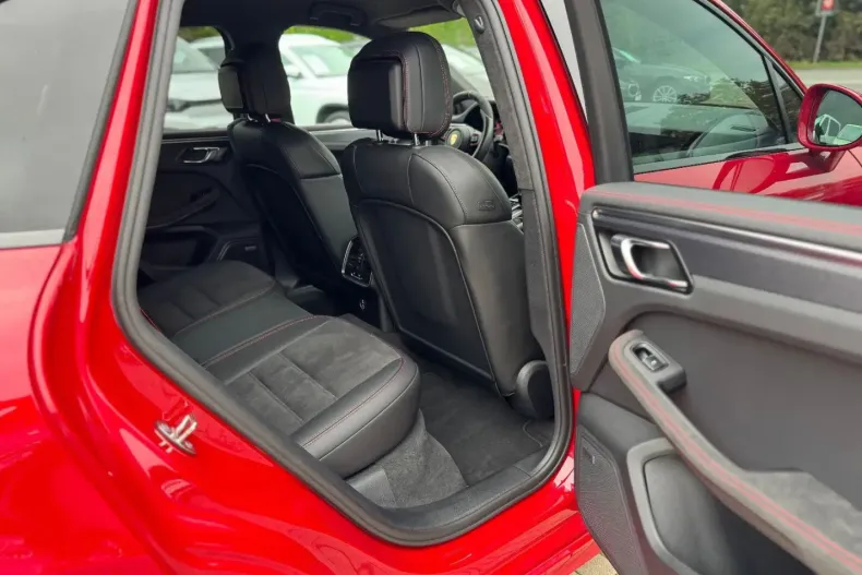 Porsche Macan din 2022 cu 18.435 km - oferta POR191249 - foto 11