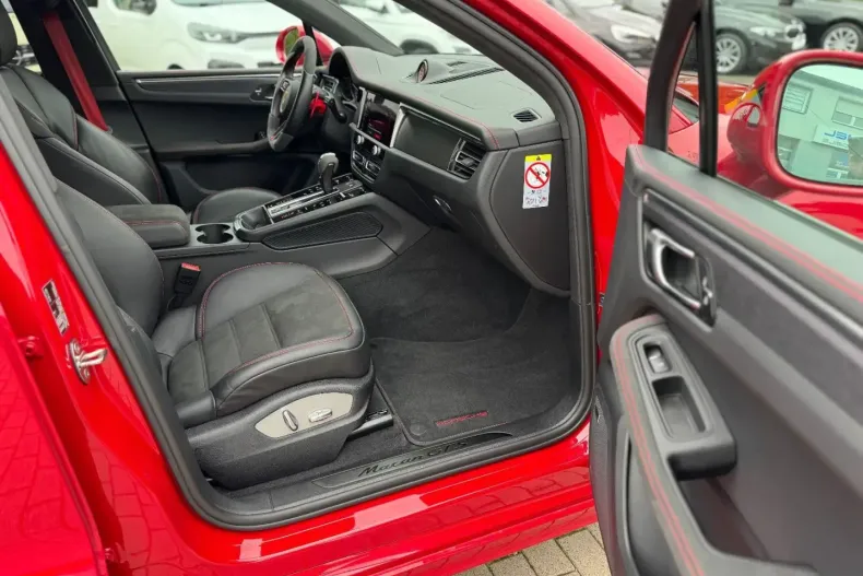 Porsche Macan din 2022 cu 18.435 km - oferta POR191249 - foto 12