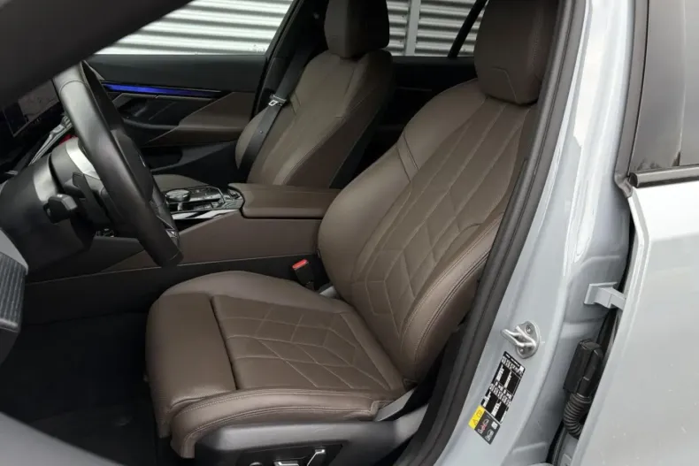 BMW 550 (Seria 5) din 2025 cu 40.469 km - oferta BMW191256 - foto 8