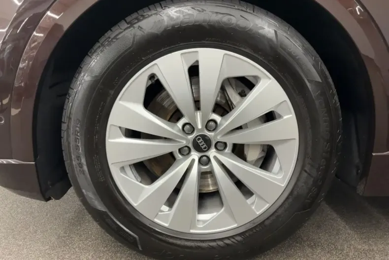 Audi Q8 din 2022 cu 47.920 km - oferta AUD191257 - foto 10