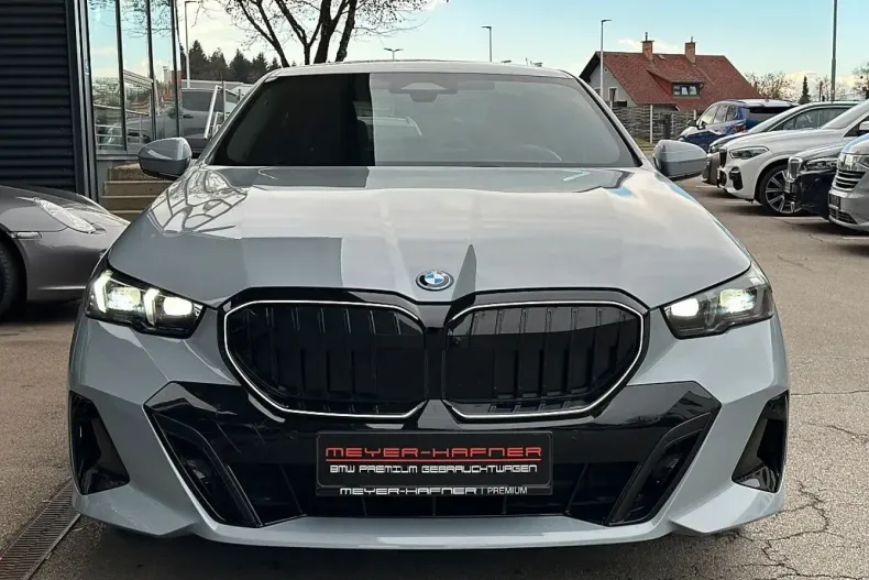 BMW 530 (Seria 5) din 2025 cu 18.265 km - oferta BMW191258 - foto 4