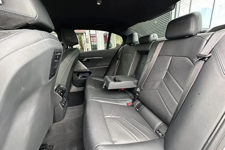 BMW 530 (Seria 5) din 2025 cu 18.265 km - oferta BMW191258 - foto 16