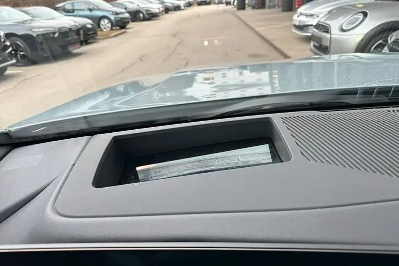 BMW 530 (Seria 5) din 2025 cu 18.265 km - oferta BMW191258 - foto 24