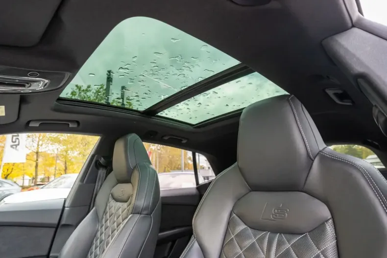 Audi Q8 din 2022 cu 99.300 km - oferta AUD191262 - foto 8