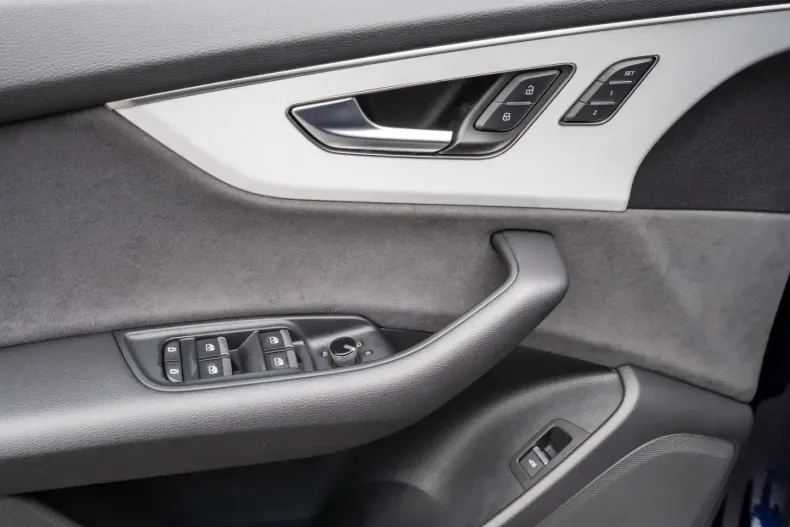 Audi Q8 din 2022 cu 99.300 km - oferta AUD191262 - foto 12