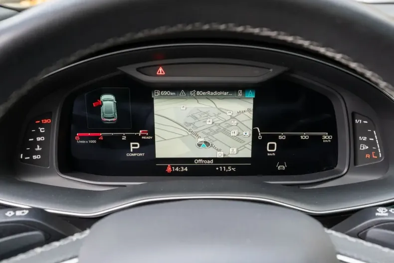 Audi Q8 din 2022 cu 99.300 km - oferta AUD191262 - foto 16