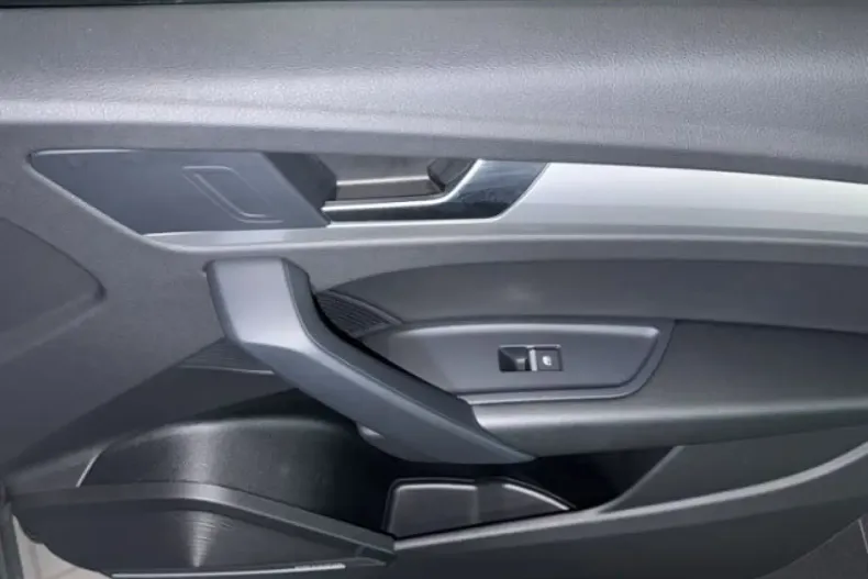 Audi Q5 din 2022 cu 84.009 km - oferta AUD191264 - foto 14