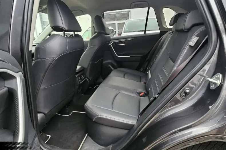 Toyota RAV4 din 2025 cu 21.750 km - oferta TOY191269 - foto 12