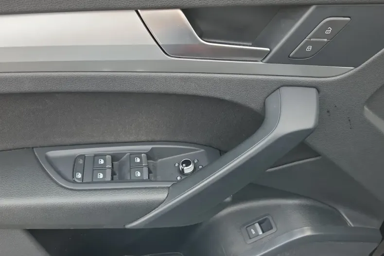 Audi Q5 din 2023 cu 89.907 km - oferta AUD191274 - foto 11