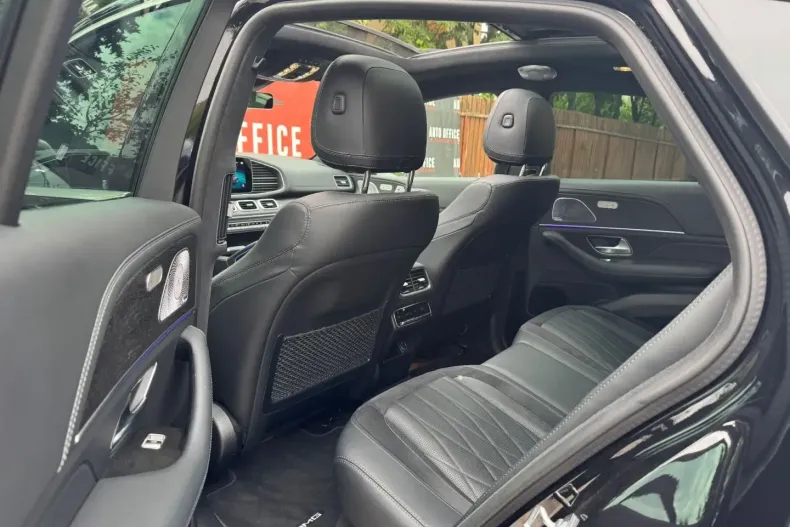 Mercedes-Benz GLE 63S AMG (Clasa GLE) din 2021 cu 44.000 km - oferta MER191284 - foto 14