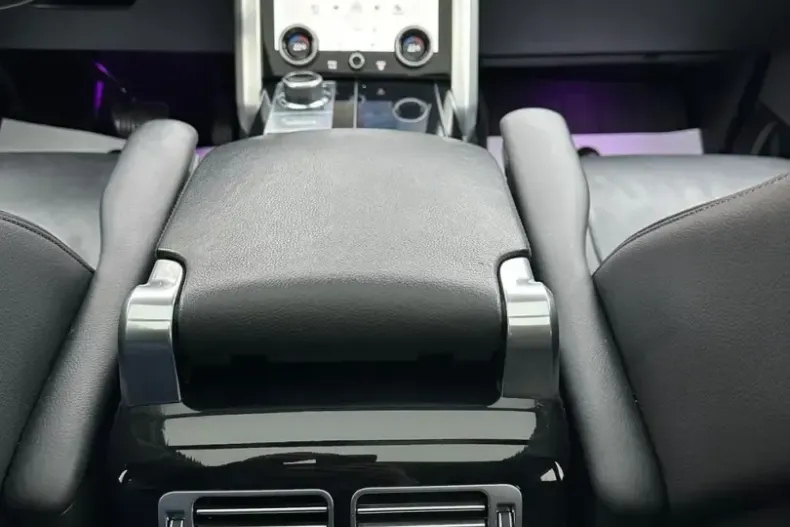 Land Rover Range Rover din 2021 cu 97.000 km - oferta LAN191285 - foto 21