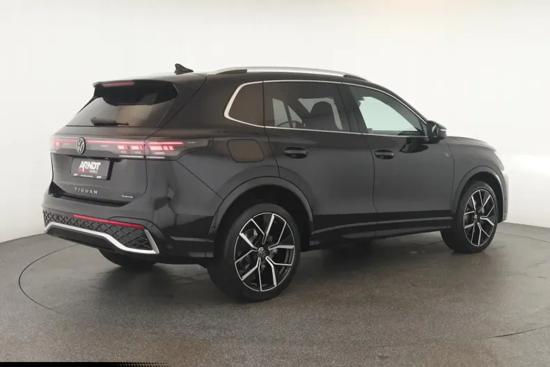 Volkswagen Tiguan din 2025 cu 26.000 km - oferta VOL191286 - foto 4