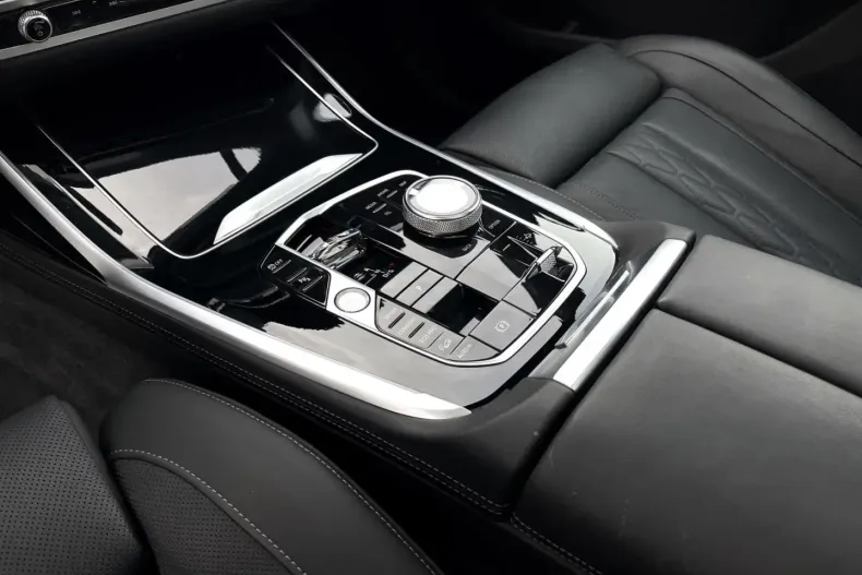 BMW X7 (Seria X) din 2024 cu 39.100 km - oferta BMW191288 - foto 10