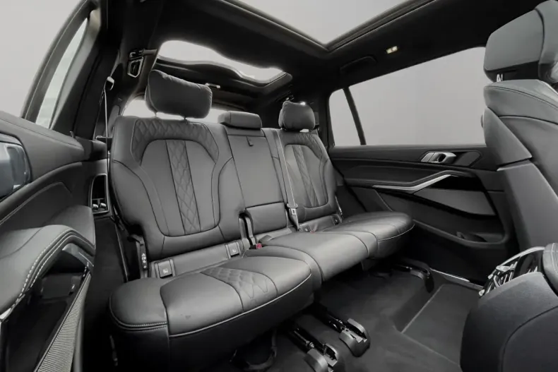 BMW X7 (Seria X) din 2024 cu 39.100 km - oferta BMW191288 - foto 12