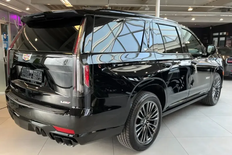 Cadillac Escalade din 2025 cu 10.000 km - oferta CAD191294 - foto 5