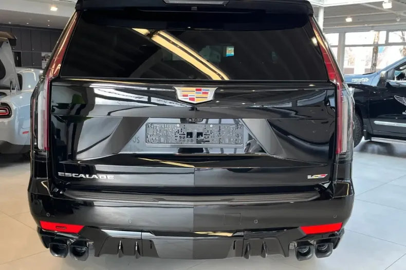 Cadillac Escalade din 2025 cu 10.000 km - oferta CAD191294 - foto 6