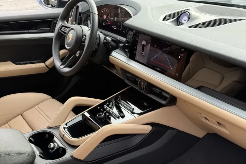 Porsche Cayenne din 2025 cu 14.980 km - oferta POR191297 - foto 11