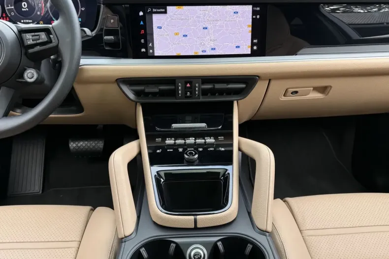 Porsche Cayenne din 2025 cu 14.980 km - oferta POR191297 - foto 22