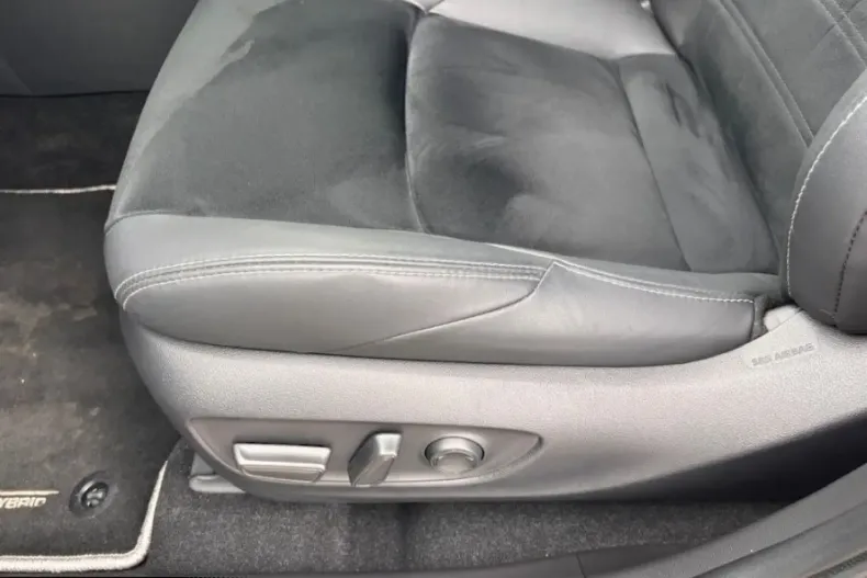 Toyota RAV4 din 2024 cu 8.500 km - oferta TOY191298 - foto 12