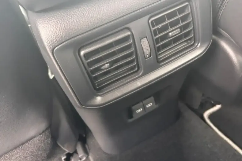 Toyota RAV4 din 2024 cu 8.500 km - oferta TOY191298 - foto 23