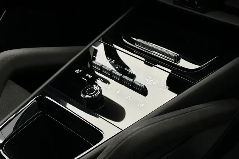 Porsche Cayenne din 2024 cu 30.950 km - oferta POR191299 - foto 12