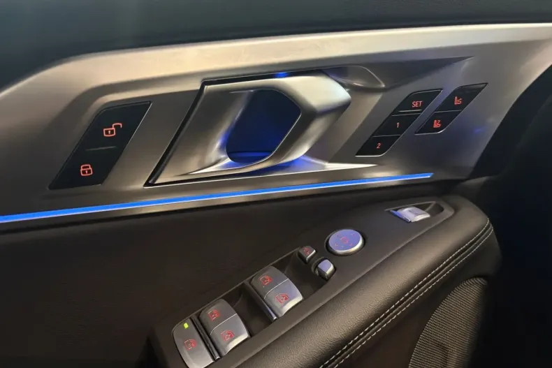 BMW XM (Seria X) din 2025 cu 27.087 km - oferta BMW191307 - foto 15