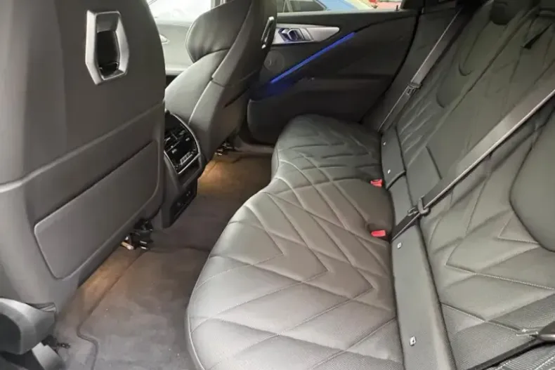 BMW XM (Seria X) din 2025 cu 11.000 km - oferta BMW191308 - foto 8