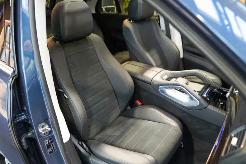 Mercedes-Benz GLE 350 (Clasa GLE) din 2023 cu 7.779 km - oferta MER191311 - foto 3