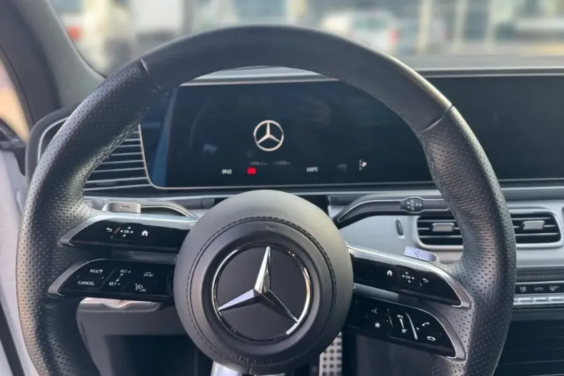 Mercedes-Benz GLE 350 (Clasa GLE) din 2025 cu 19.300 km - oferta MER191319 - foto 9