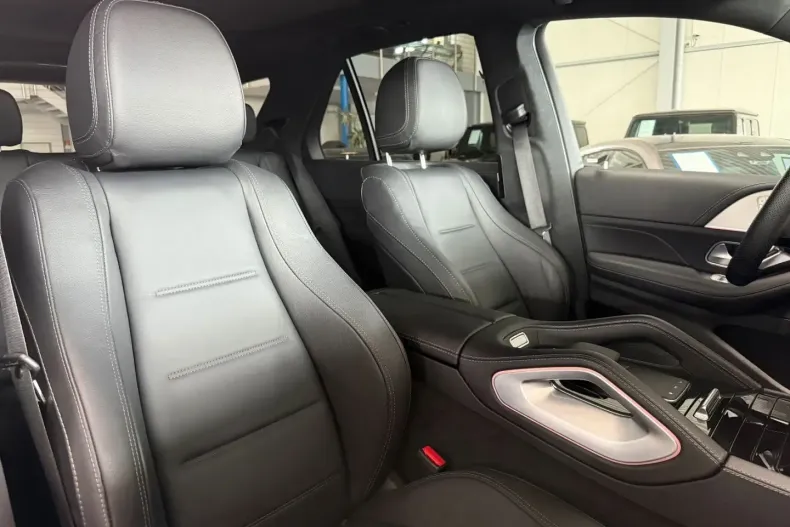 Mercedes-Benz GLE 300 (Clasa GLE) din 2024 cu 13.546 km - oferta MER191320 - foto 6