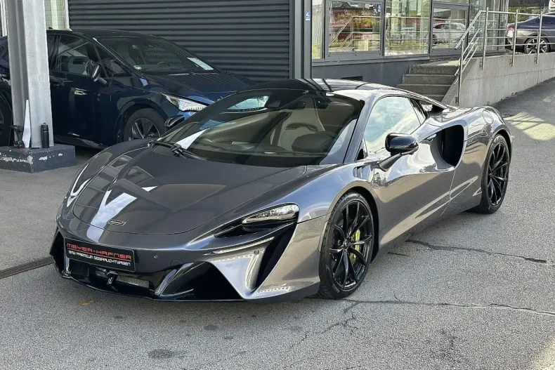 McLaren Artura din 2023 cu 20.500 km - oferta MCL191323 - foto 1