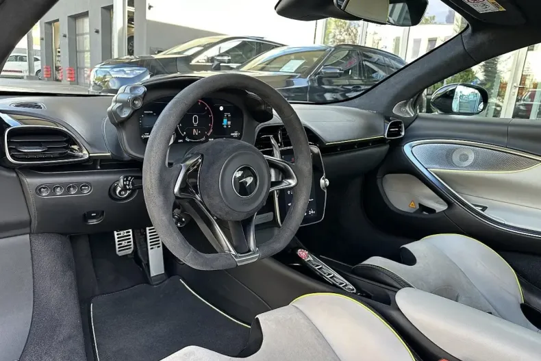 McLaren Artura din 2023 cu 20.500 km - oferta MCL191323 - foto 14