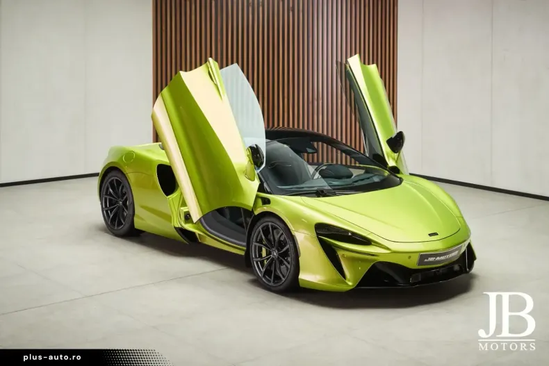 McLaren Artura din 2023 cu 11.757 km - oferta MCL191324 - foto 1
