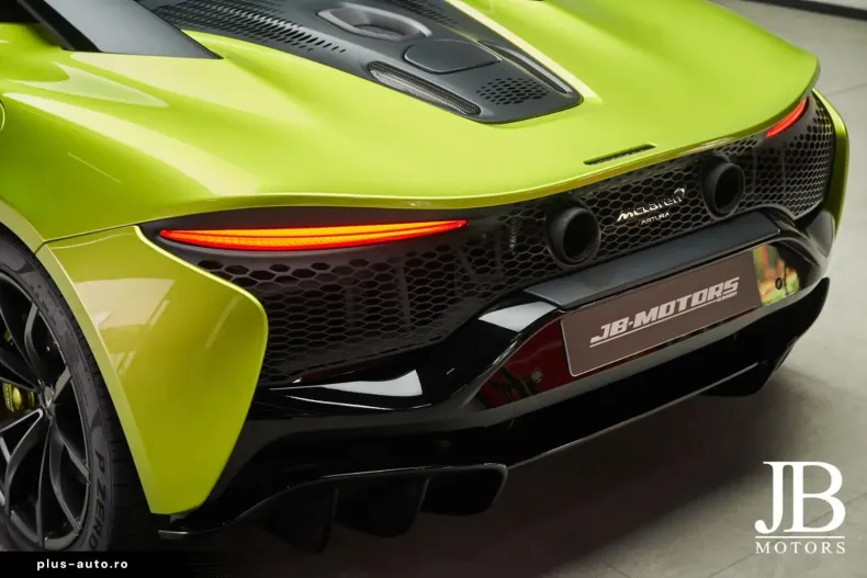 McLaren Artura din 2023 cu 11.757 km - oferta MCL191324 - foto 16