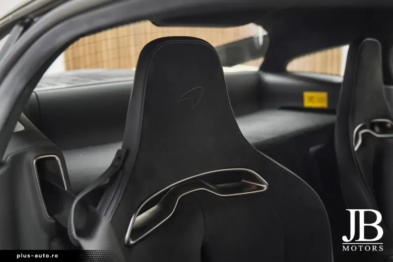 McLaren Artura din 2023 cu 11.757 km - oferta MCL191324 - foto 24