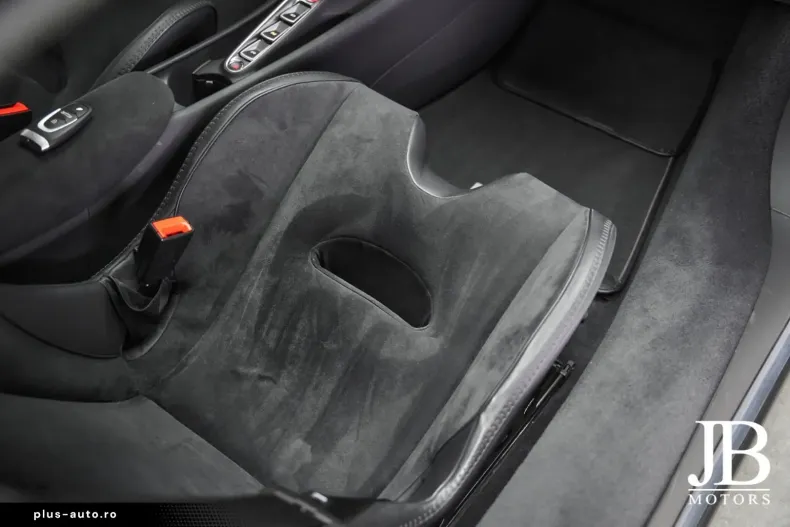 McLaren Artura din 2023 cu 11.757 km - oferta MCL191324 - foto 25